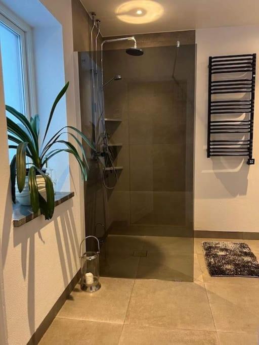 Vila Fint Hus Naera Jaervsoebacken Exteriér fotografie
